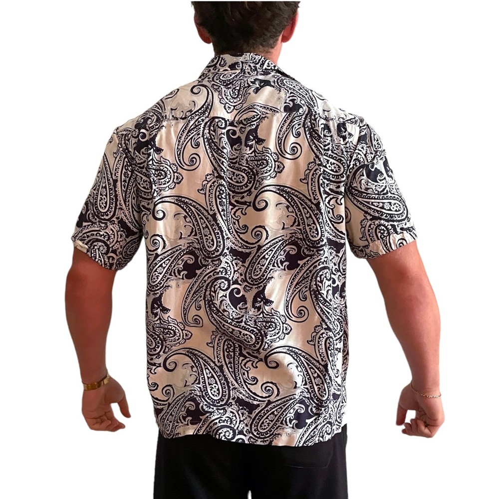 The Vibiest Button Down - image 6